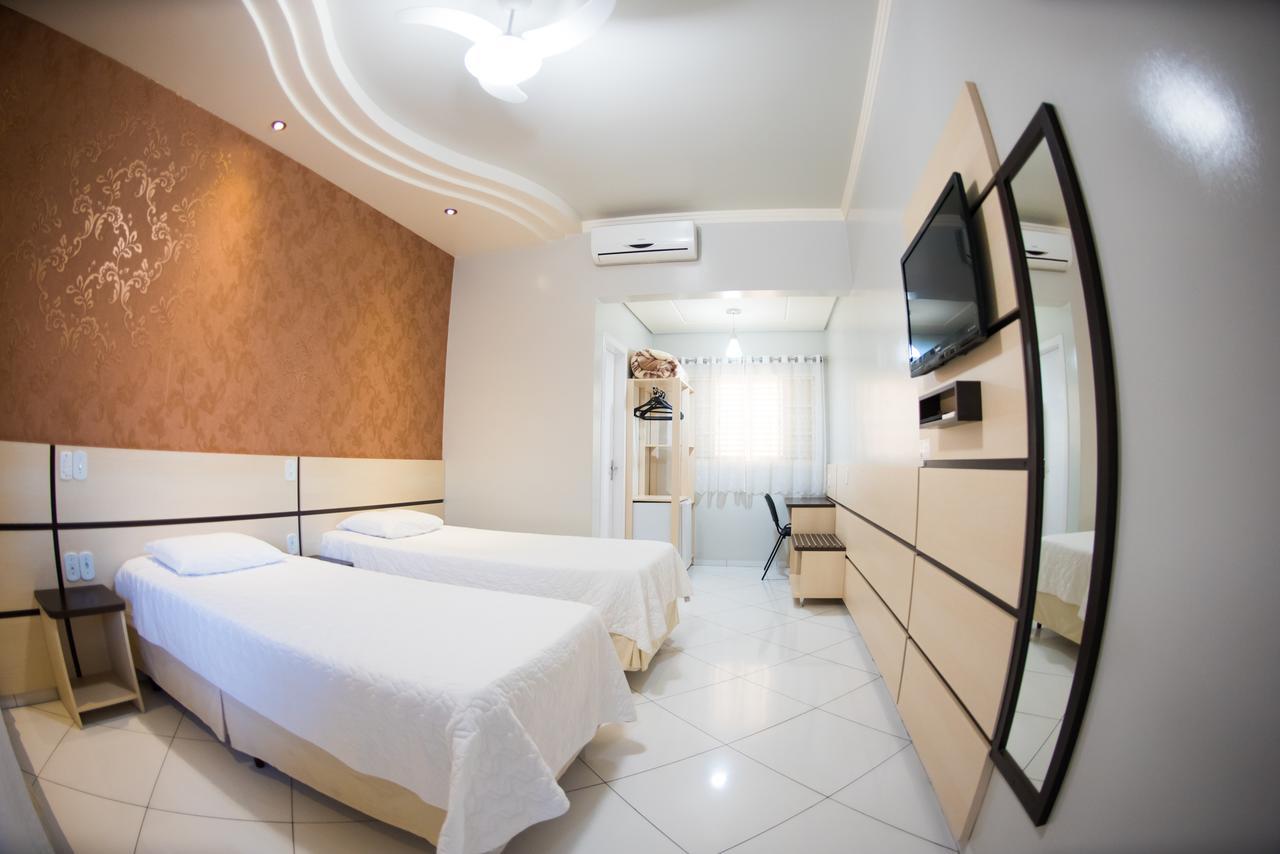 Hotel Tito'S Capanema  Bagian luar foto